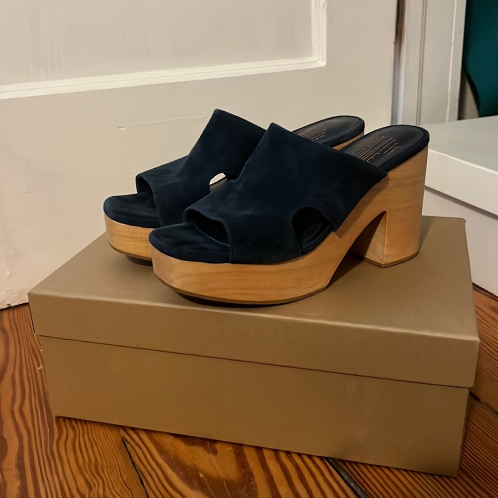 Charlotte Stone Nina Clog Navy Suede 6